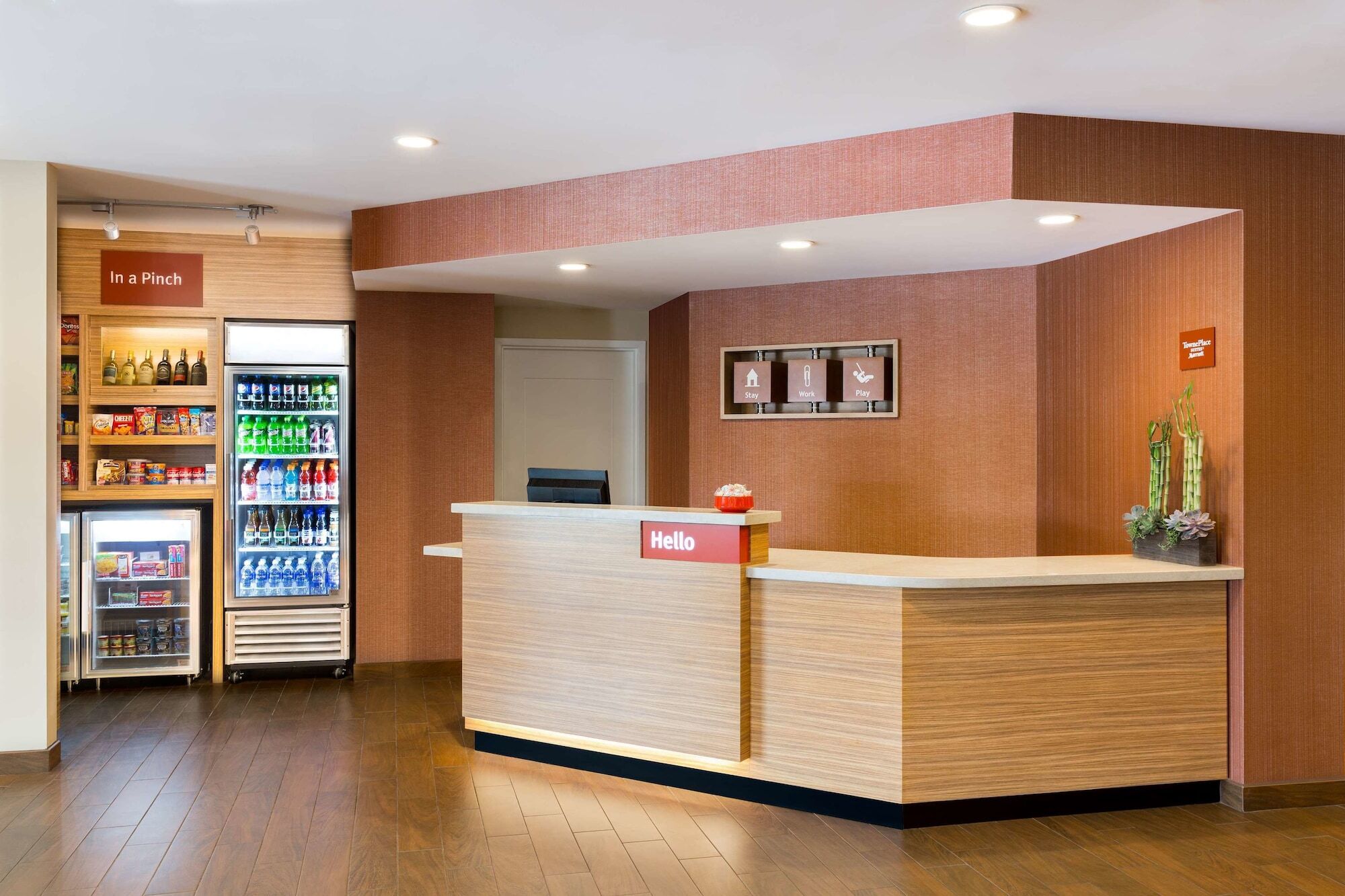ทาวน์เพลซ สวีท บาย แมริออท ฟอร์ตแมคเมอเรย์ Hotel ฟอร์ตมิคมาร์รีย์ ภายนอก รูปภาพ
